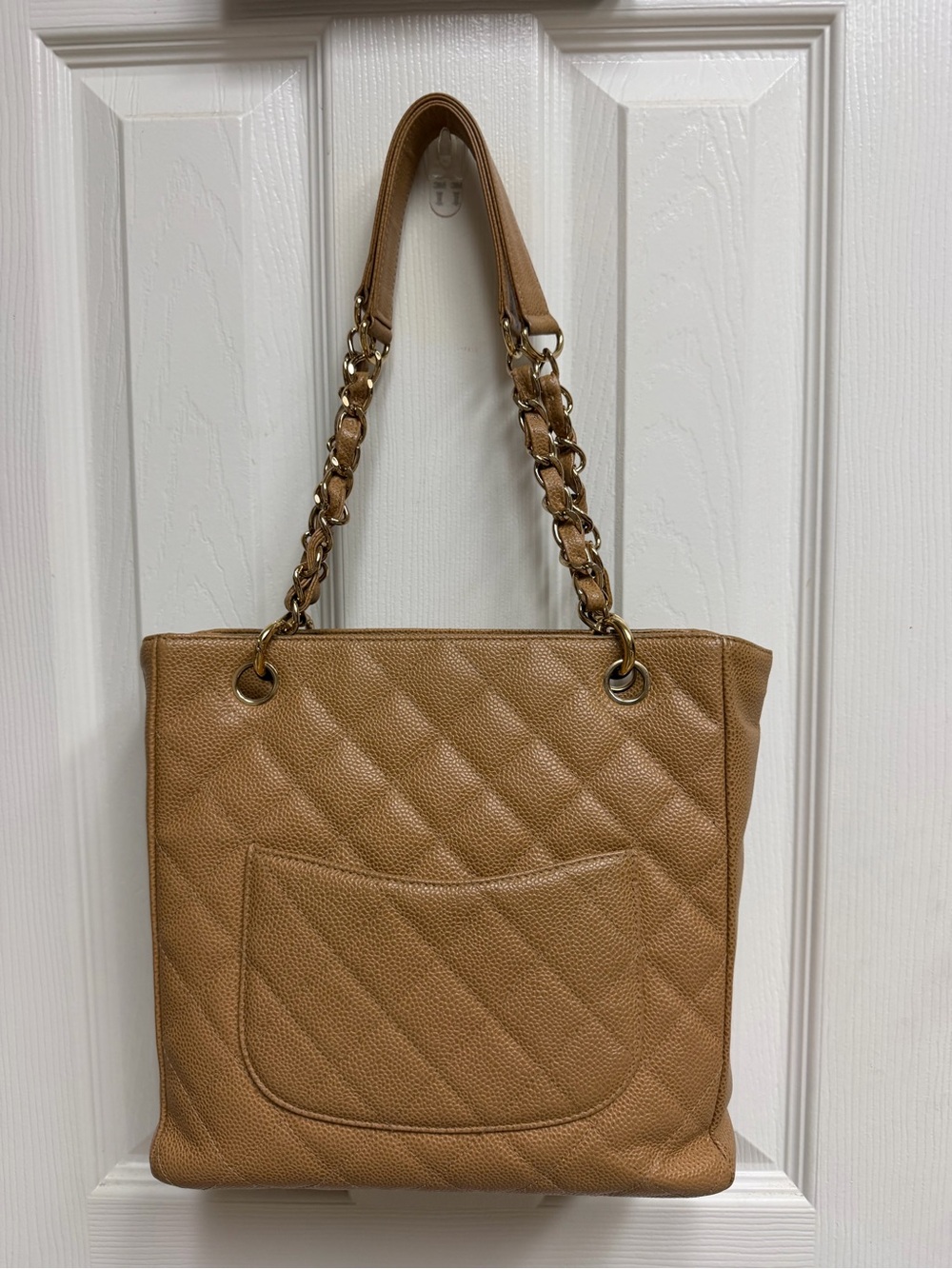 CHANEL Caramel Quilted CC Chain Shoulder Bag - Picture 2 of 12